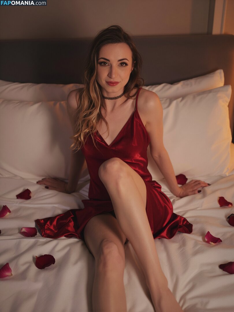 Some ASMRtist / asmrglow / asmrmaddy Обнажённый OnlyFans  Утёкшее фото #16