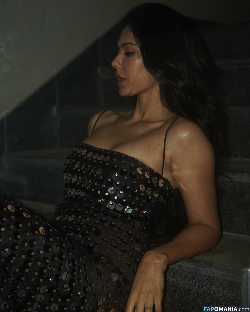 Sonam Bajwa / bajwasonam / sonambajwa Обнажённый OnlyFans  Утёкшее фото #18