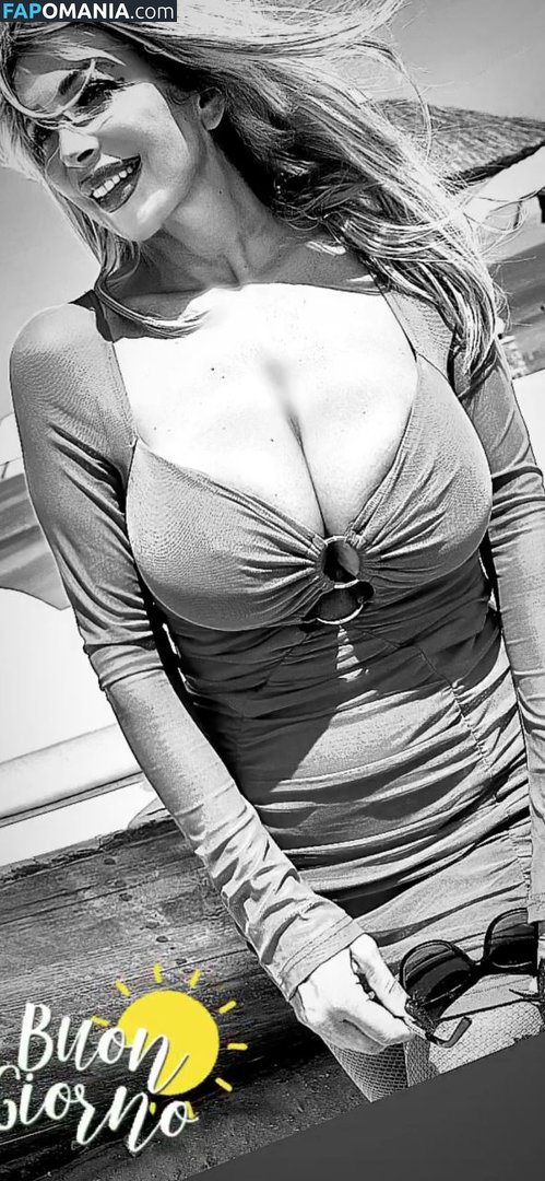 Sonia Grey / sonia_grey3008 / soniagrey Обнажённый OnlyFans  Утёкшее фото #1