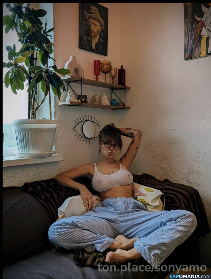 SonyaMO / sonyamoanddough Обнажённый OnlyFans  Утёкшее фото #1