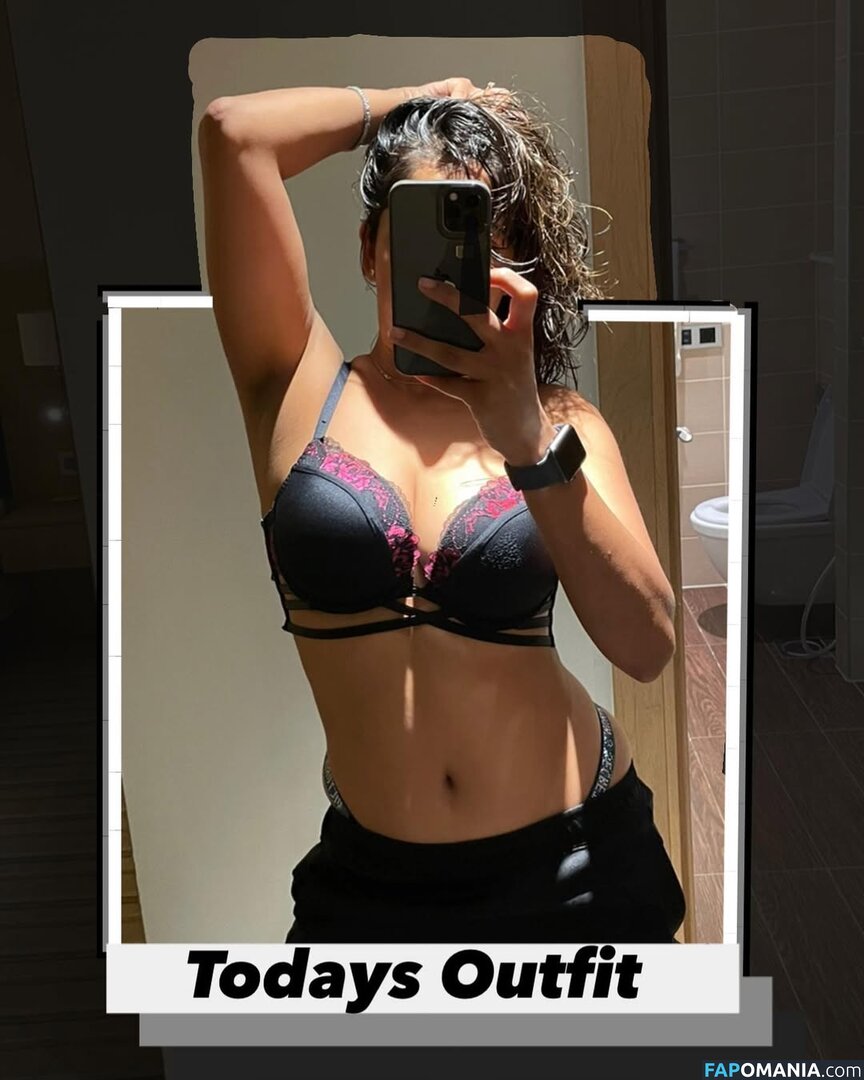 Sophia Abdalla / Sophiatheminx / https: Обнажённый OnlyFans  Утёкшее фото #2