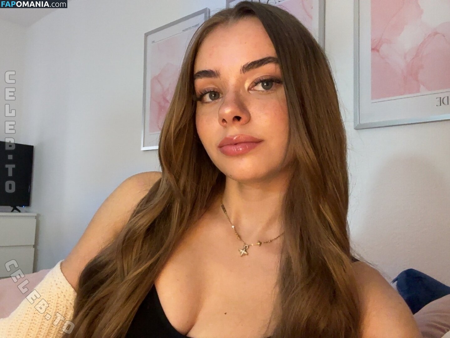 Sophia_xs / _sophia_xs_ / https: / sophiaxs3 Обнажённый OnlyFans  Утёкшее фото #1