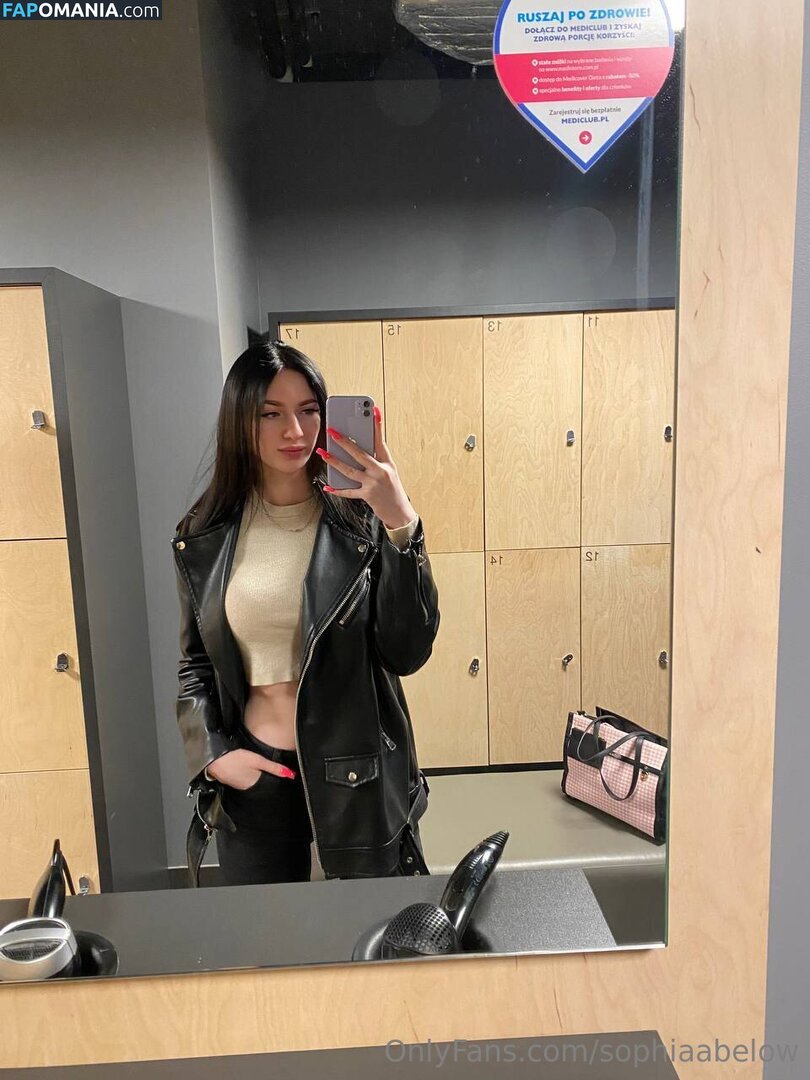 sophiaabelow / sophie.abelow Обнажённый OnlyFans  Утёкшее фото #19