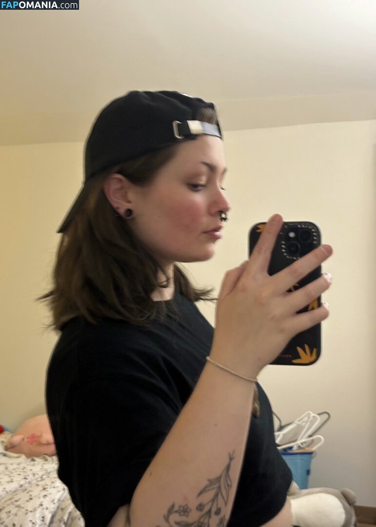 baby.spinach__ / lilbabyspinach / spinachbabie Обнажённый OnlyFans  Утёкшее фото #4