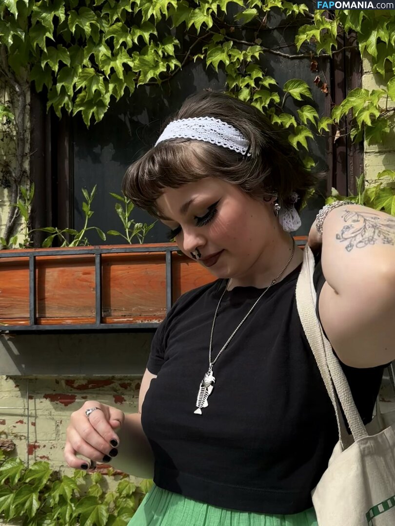 baby.spinach__ / lilbabyspinach / spinachbabie Обнажённый OnlyFans  Утёкшее фото #6