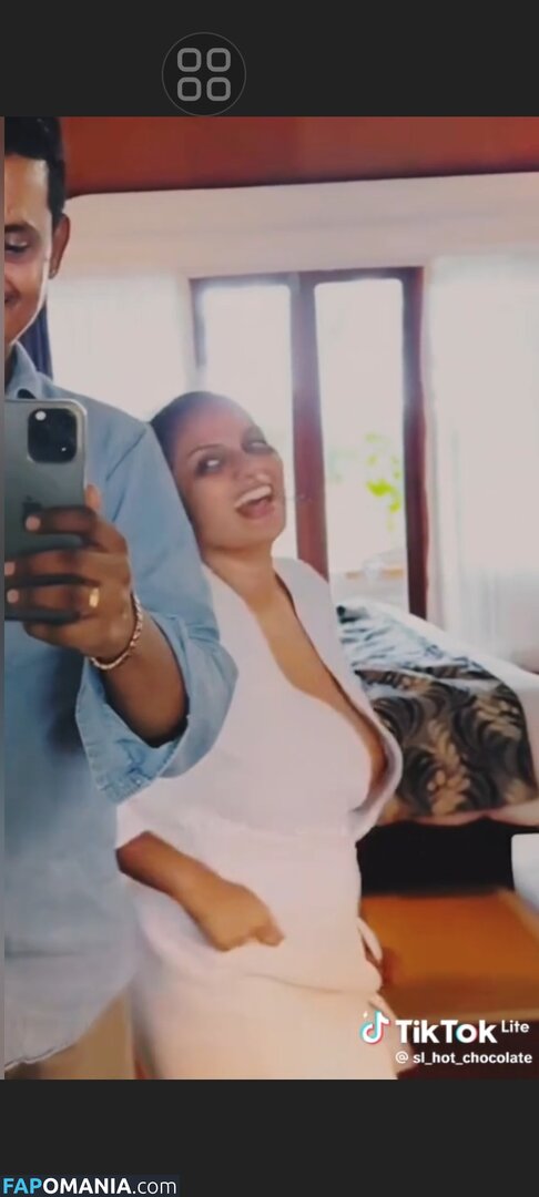 Sri Lanka / Sri Lankan Girls / hashini.guruge / poojaniperera Обнажённый OnlyFans  Утёкшее фото #134