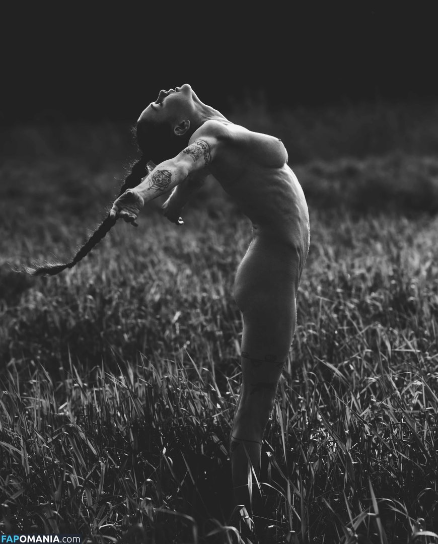 Stefanie Millinger / stefaniemillinger Обнажённый OnlyFans  Утёкшее фото #7