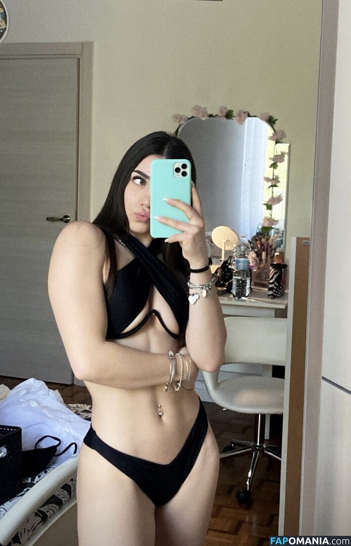 Stella Caldirola Обнажённый OnlyFans  Утёкшее фото #4