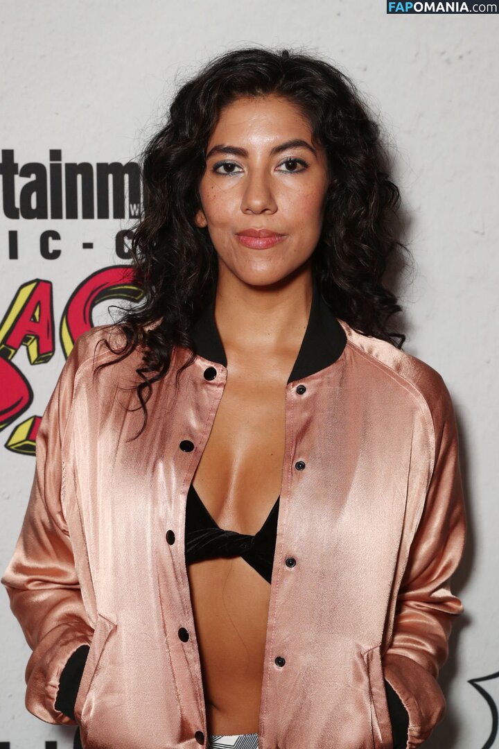 Rosa Diaz Brooklyn Nine-Nine / Stephanie Beatriz / stephaniebeatriz Обнажённый OnlyFans  Утёкшее фото #42