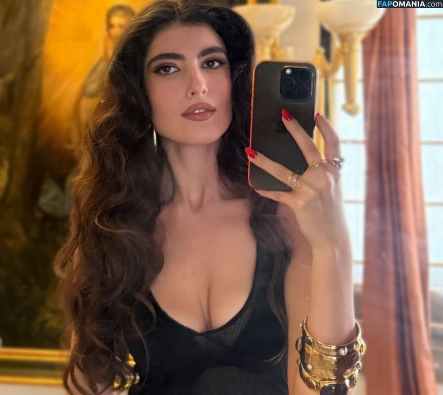 Stephanie Nassar / nassarstephanie Обнажённый OnlyFans  Утёкшее фото #2