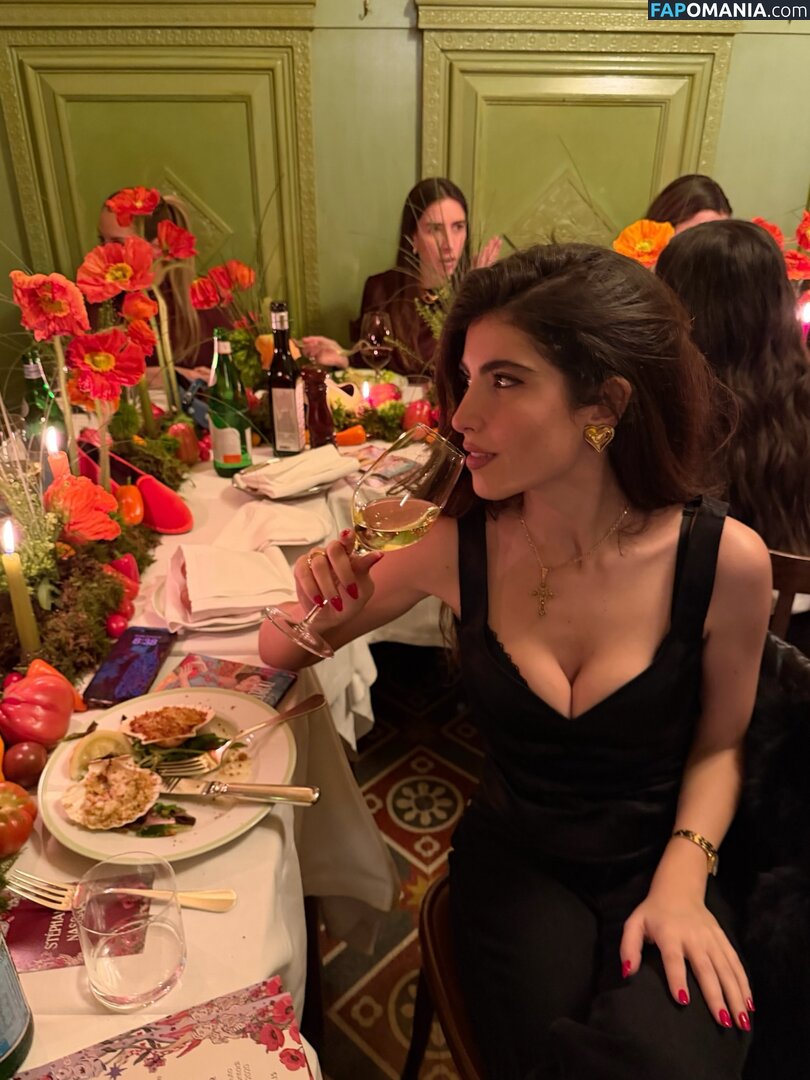 Stephanie Nassar / nassarstephanie Обнажённый OnlyFans  Утёкшее фото #3