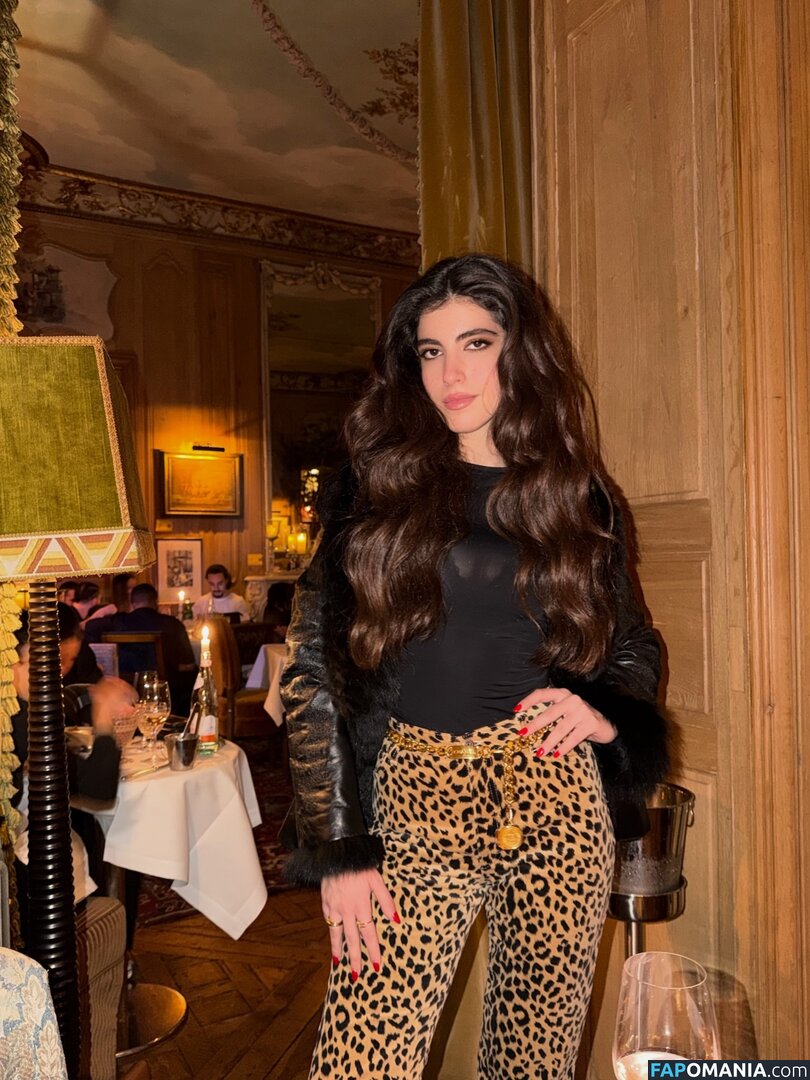 Stephanie Nassar / nassarstephanie Обнажённый OnlyFans  Утёкшее фото #9