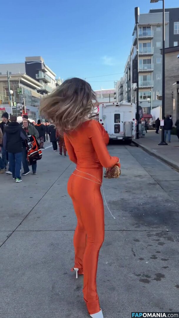 Stephanie Niles / https: / nileees Обнажённый OnlyFans  Утёкшее фото #10