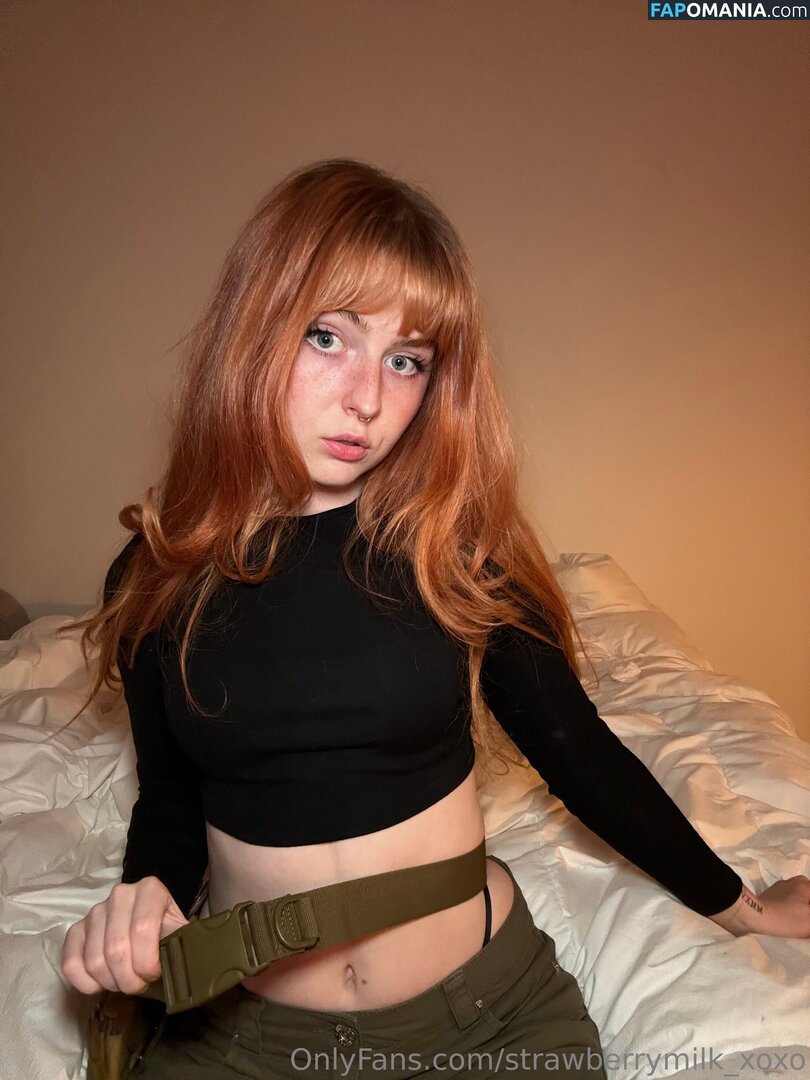 StrawbMilk_xoxo / strawberrymilk__xoxo / strawberrymilk_xoxo Обнажённый OnlyFans  Утёкшее фото #4