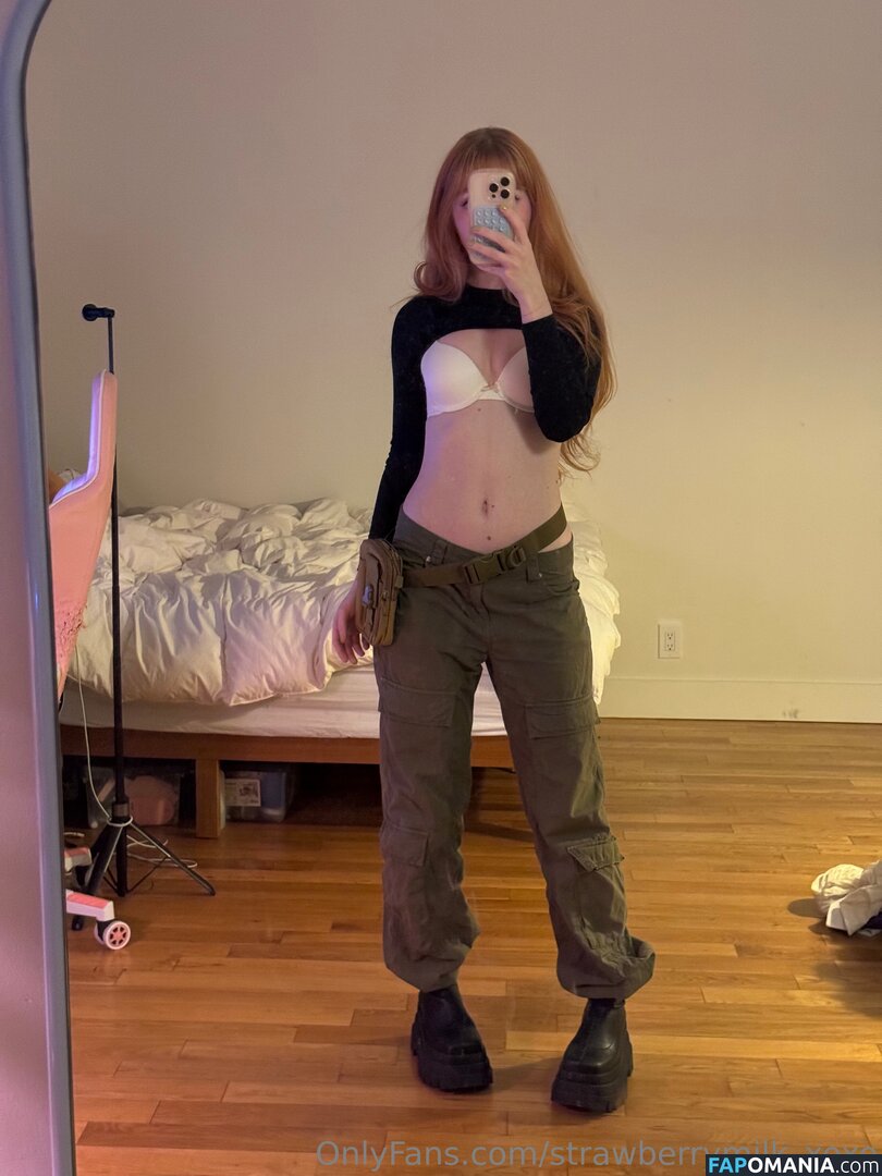 StrawbMilk_xoxo / strawberrymilk__xoxo / strawberrymilk_xoxo Обнажённый OnlyFans  Утёкшее фото #7