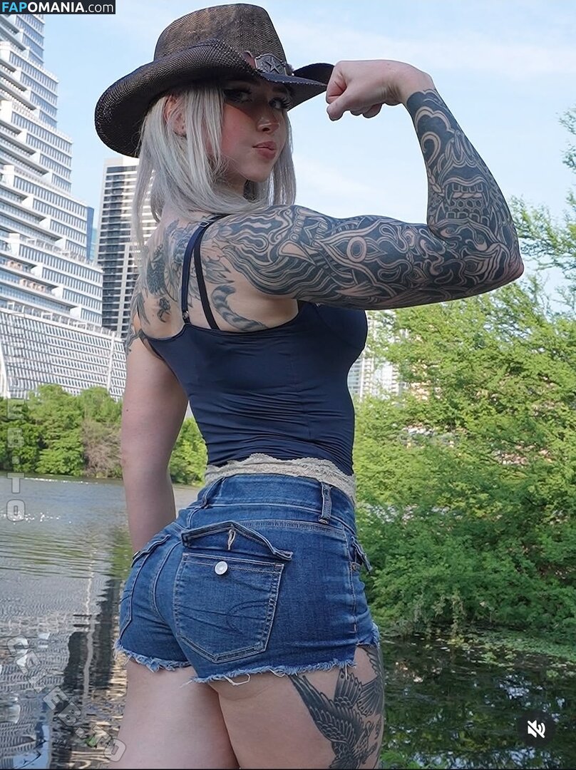 StrongWaifu / https: Обнажённый OnlyFans  Утёкшее фото #4