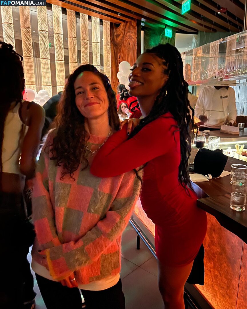 Sue Bird / WNBA Player / https: / s10bird / sbird10 Обнажённый OnlyFans  Утёкшее фото #6