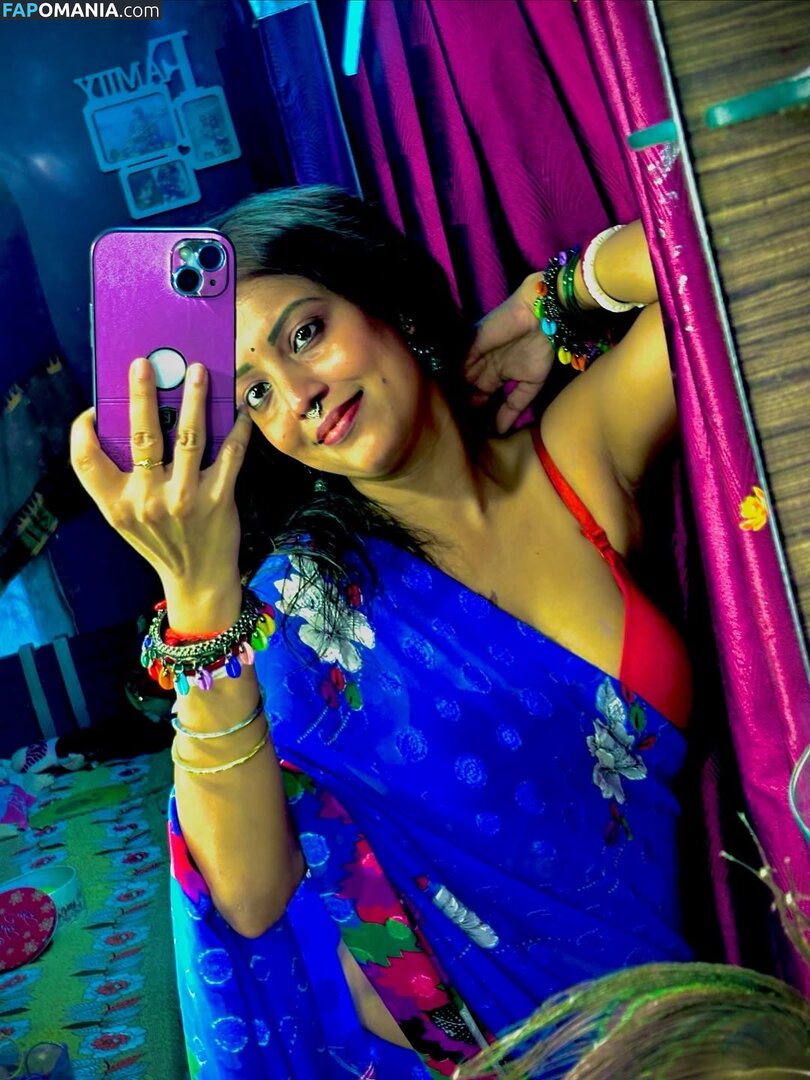 Sulagna Bose / sulagna_bose_official Обнажённый OnlyFans  Утёкшее фото #1