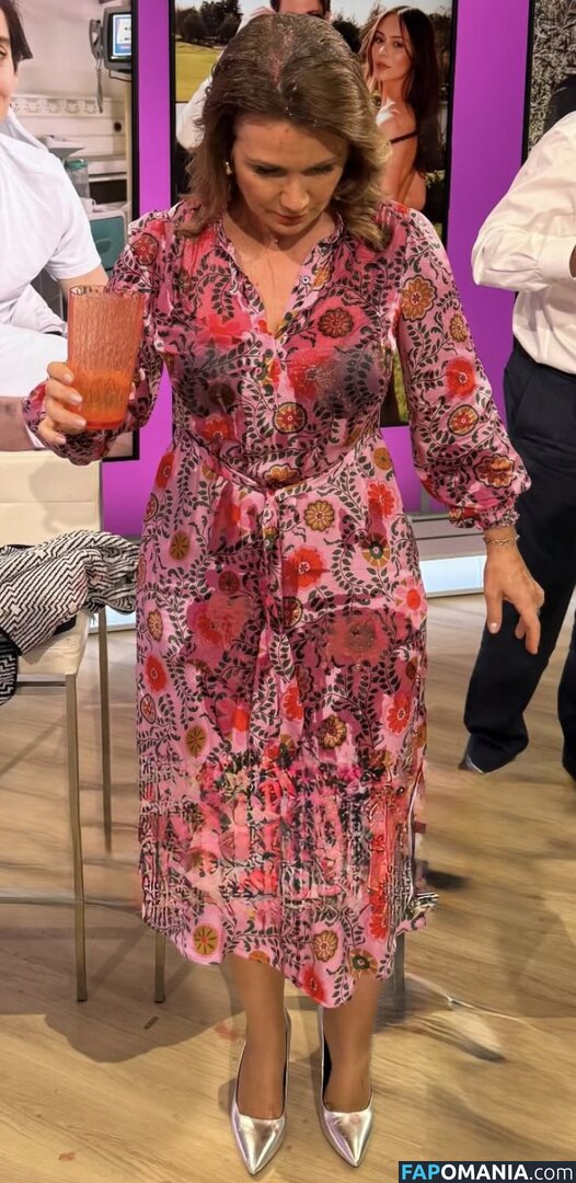 Susanna Reid / susannareid100 Обнажённый OnlyFans  Утёкшее фото #166
