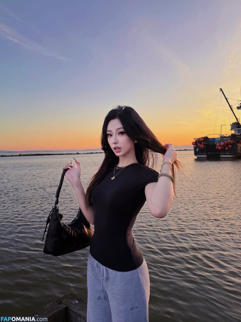 Susansunn / https: / susan_sun17 Обнажённый OnlyFans  Утёкшее фото #7