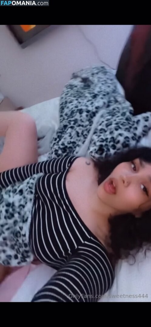 Sweetness444 / selenamacc Обнажённый OnlyFans  Утёкшее фото #1
