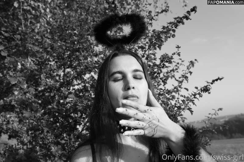 Swiss-Girl / https: / swiss-girl-vip / swissgirlvanessa Обнажённый OnlyFans  Утёкшее фото #18