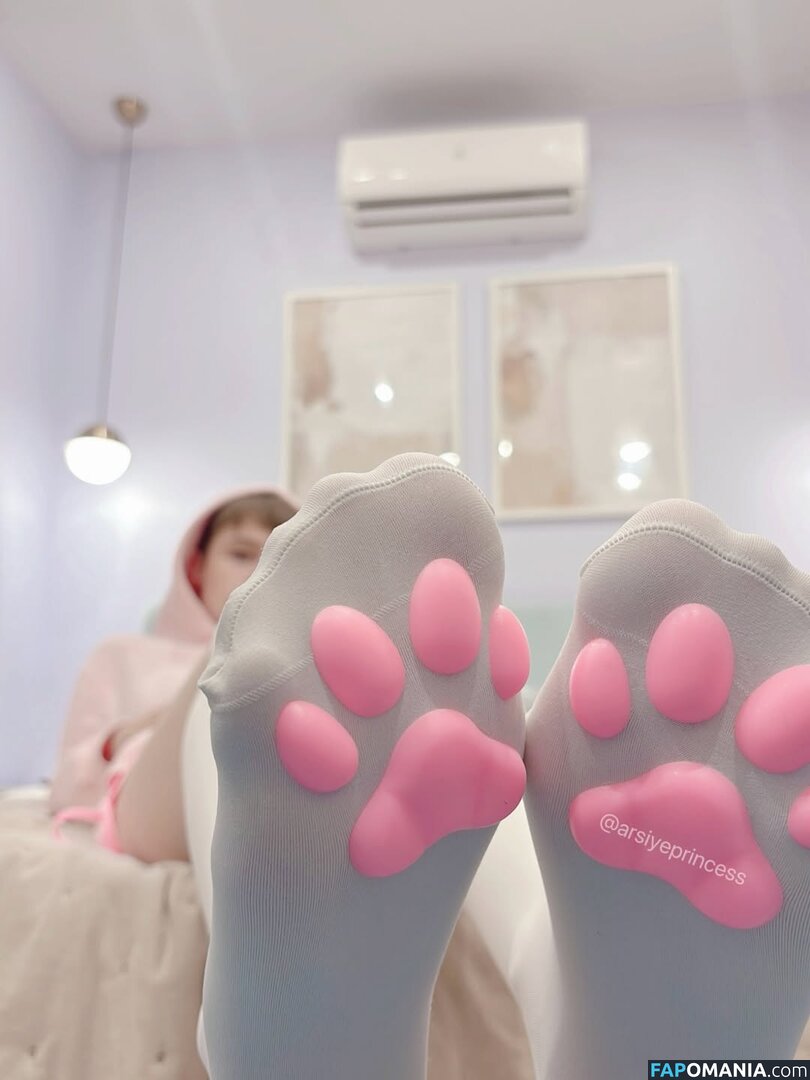 SylvanianBoy Обнажённый OnlyFans  Утёкшее фото #1