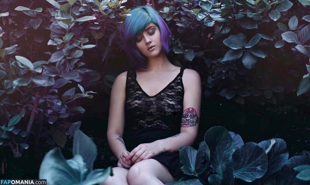 Bludegar / Tabatha Pacer / tabathapacer Обнажённый OnlyFans  Утёкшее фото #19