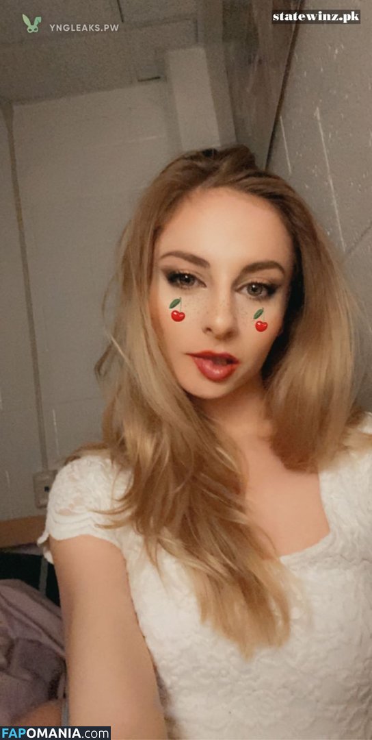 Tarah Kayne / tarahkayne Обнажённый OnlyFans  Утёкшее фото #2