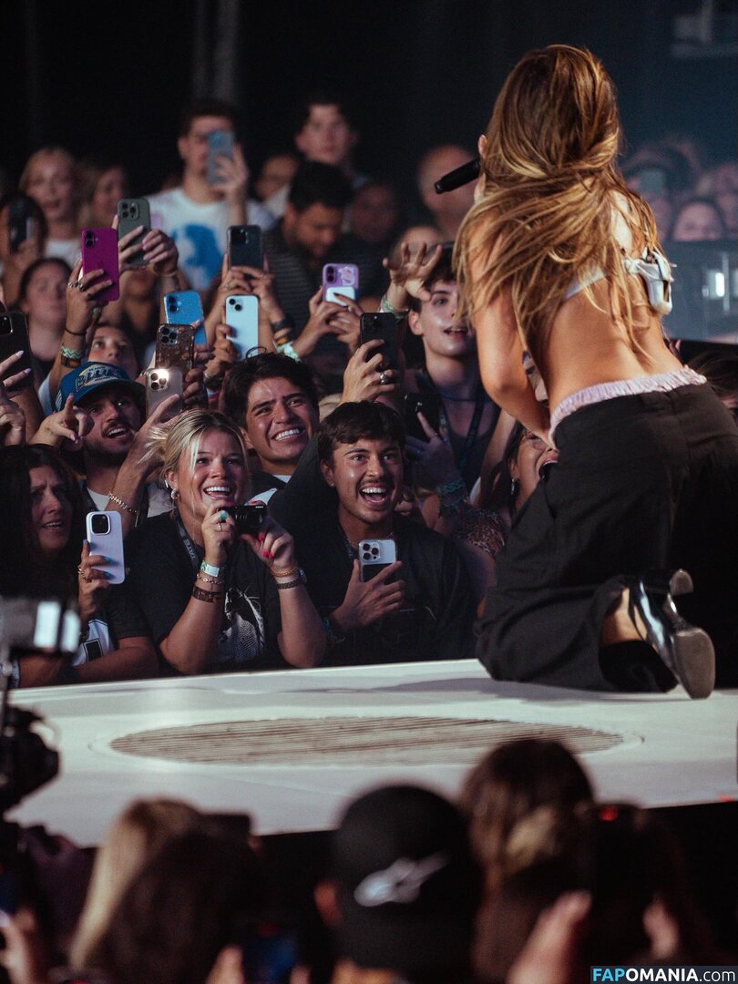 Tate McRae / tatemcrae / u41351078 Обнажённый OnlyFans  Утёкшее фото #75