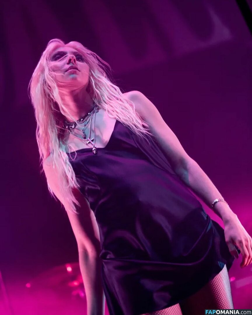 Taylor Momsen / aryelsoul / taylormomsen Обнажённый OnlyFans  Утёкшее фото #367