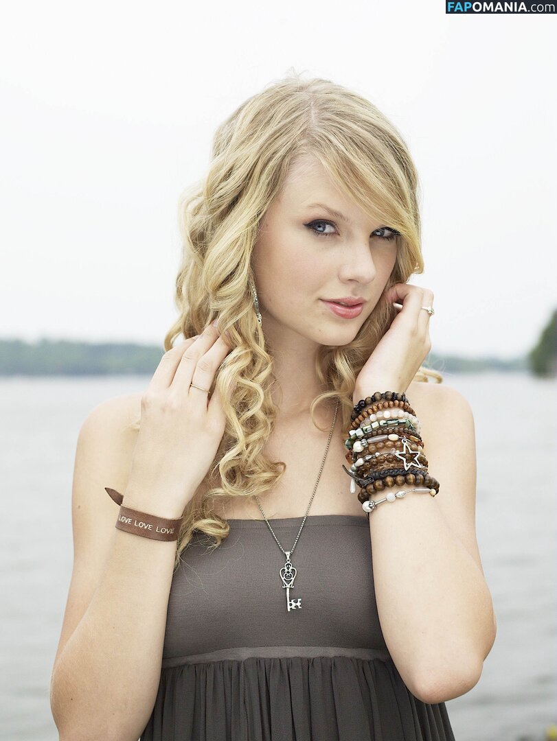 Taylor Swift / taylorswift / taylorswift13 Обнажённый OnlyFans  Утёкшее фото #102
