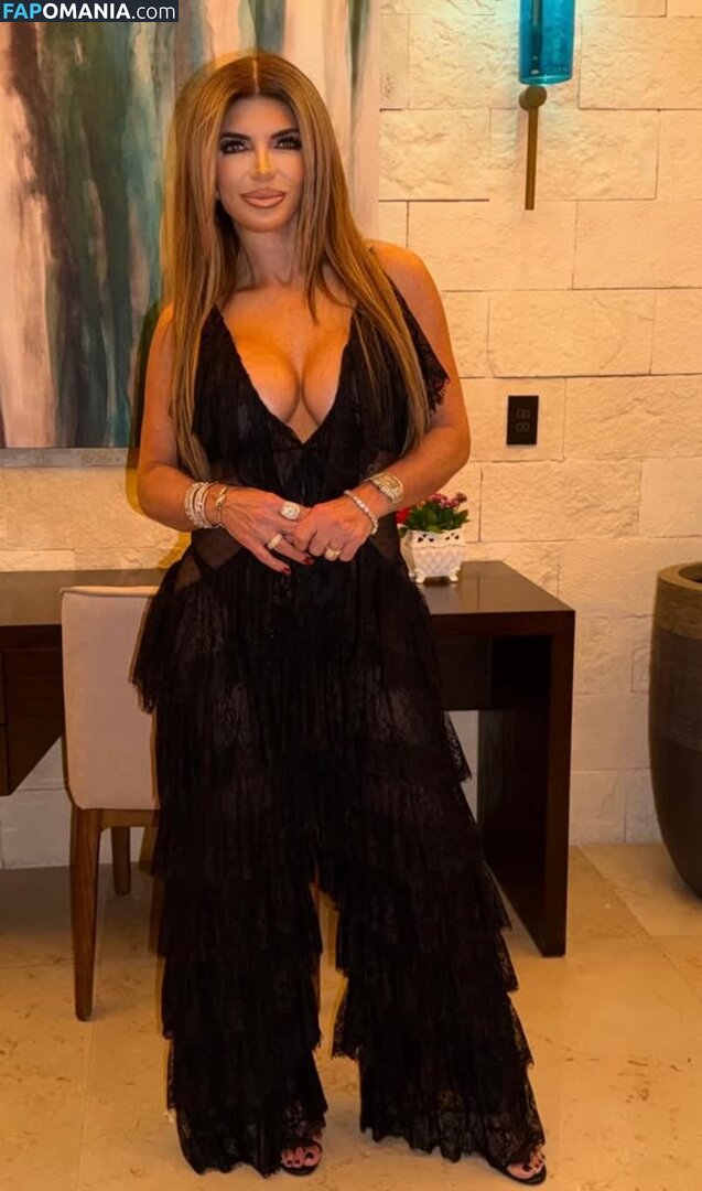 Teresa Giudice / teresagiudice Обнажённый OnlyFans  Утёкшее фото #1