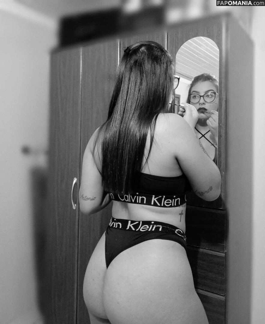 Thainara Azeredo / thainara_azeredo044 Обнажённый OnlyFans  Утёкшее фото #9