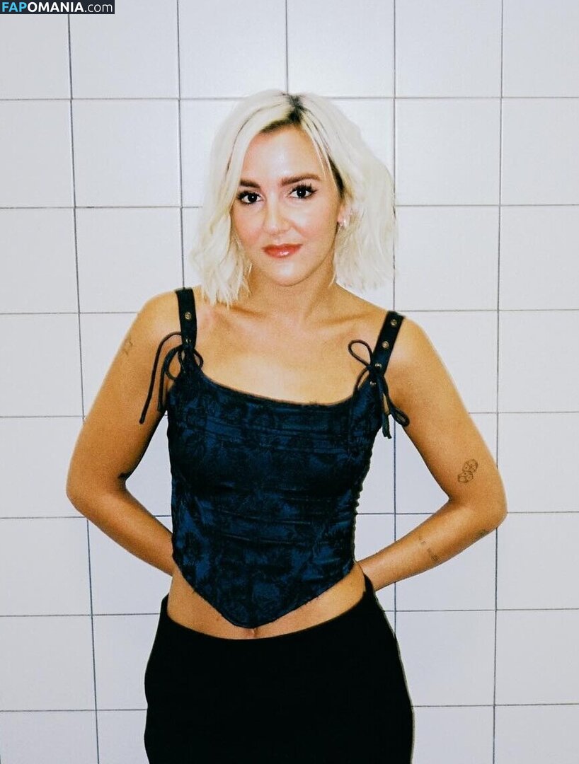 The Beaches / thebeachesband Обнажённый OnlyFans  Утёкшее фото #2