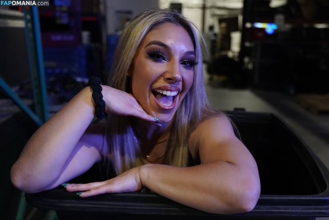 Thea Hail / theahail_wwe Обнажённый OnlyFans  Утёкшее фото #7