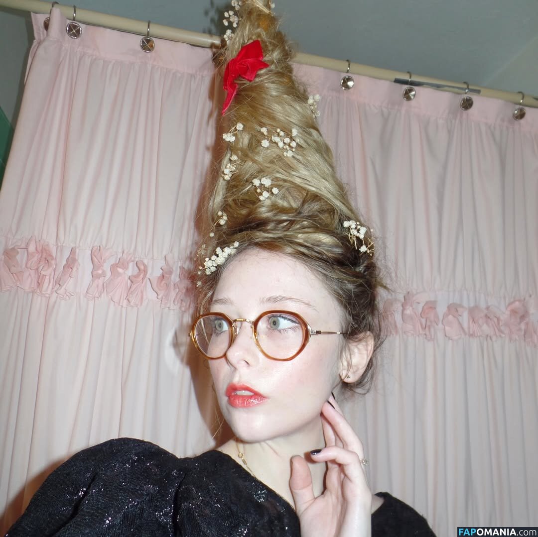 SuzieSon / charlieisomething / mymotherfvckedmickjagger / thestrawberrybutcher Обнажённый OnlyFans  Утёкшее фото #16