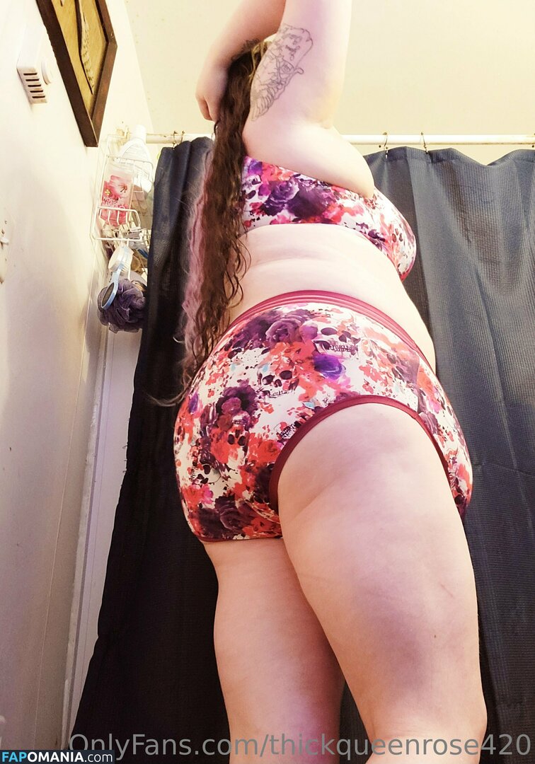 thickqueenrose420 / throatqueen420 Обнажённый OnlyFans  Утёкшее фото #17