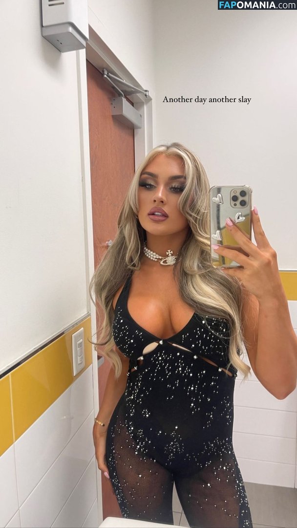 Tiffany Stratton / tiffanywwe / tiffstrattonwwe Обнажённый OnlyFans  Утёкшее фото #56