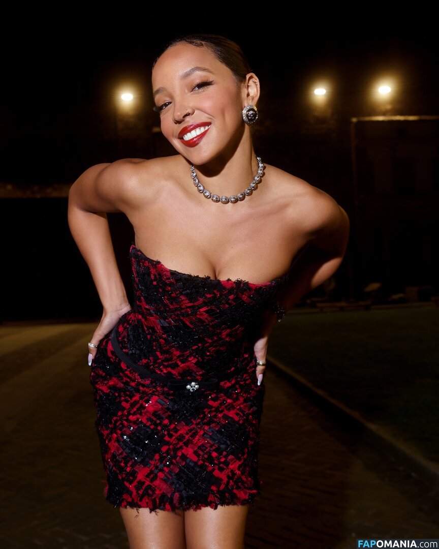 Tinashe / https: / nakikaching / tinashenow Обнажённый OnlyFans  Утёкшее фото #435