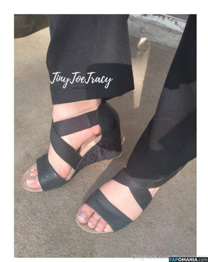 t_to_the_racy / tinytoetracy Обнажённый OnlyFans  Утёкшее фото #8