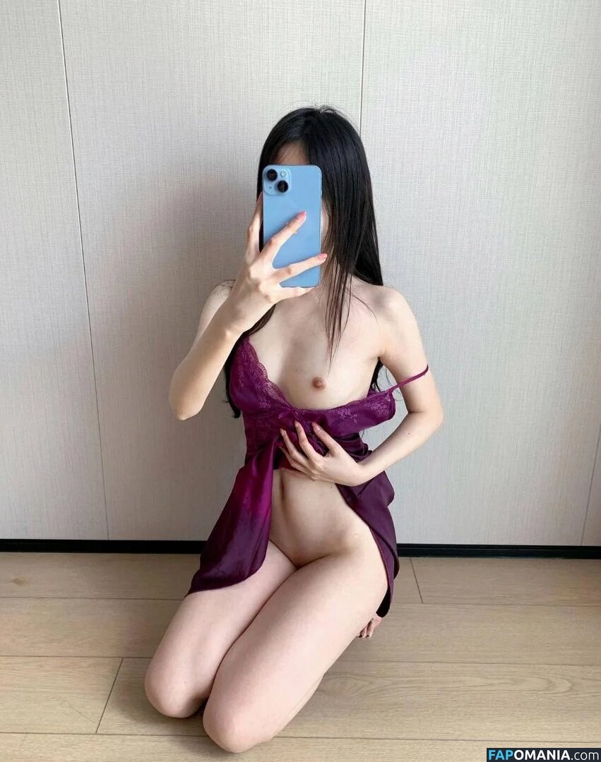 Toastymochi1 / https: / toastymochi Обнажённый OnlyFans  Утёкшее фото #20