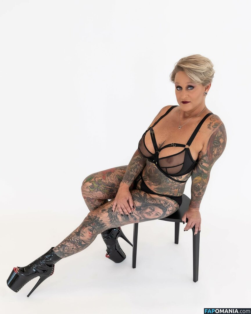 Tricia Anne / Tricia Holt Eckstein / tricia.anne_ / u277969456 Обнажённый OnlyFans  Утёкшее фото #6