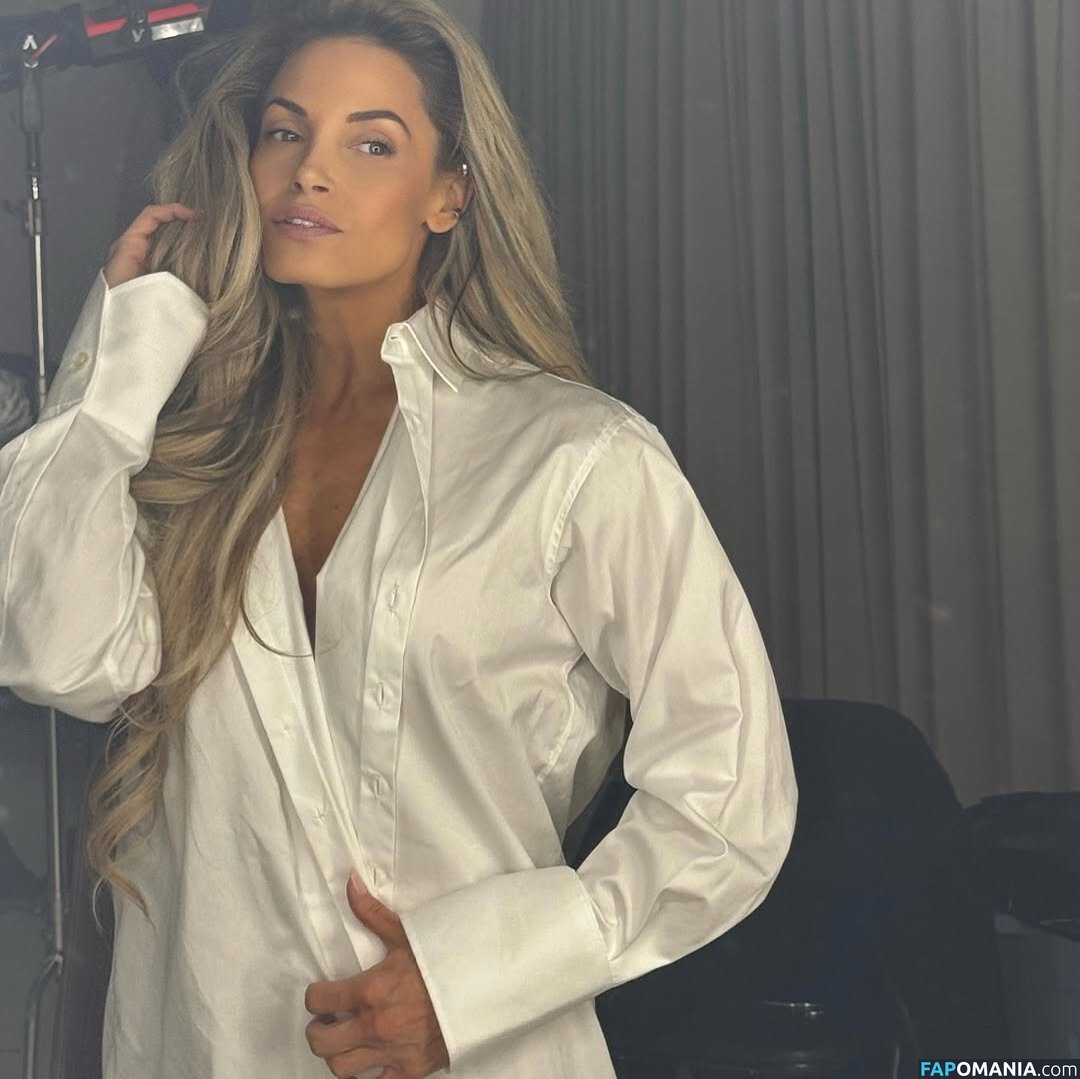 Trish Stratus / trishstratuscom Обнажённый OnlyFans  Утёкшее фото #1460
