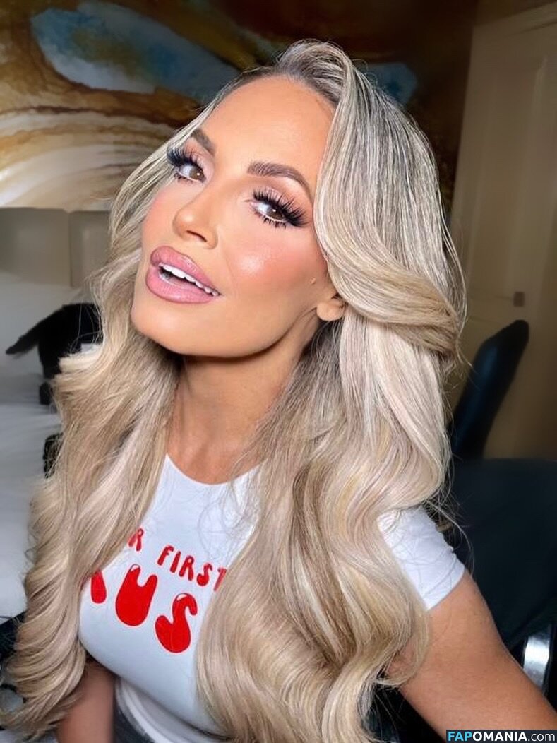 Trish Stratus / https: / trishstratus / trishstratuscom Обнажённый OnlyFans  Утёкшее фото #1483