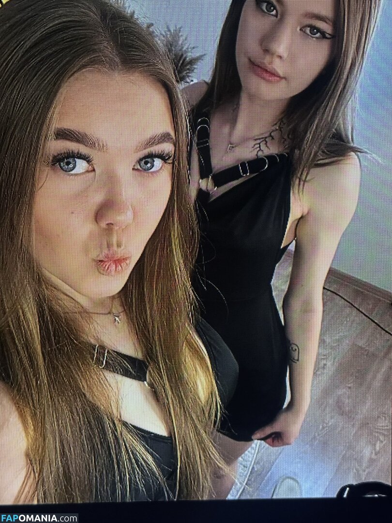 TwixieGuo Обнажённый OnlyFans  Утёкшее фото #1