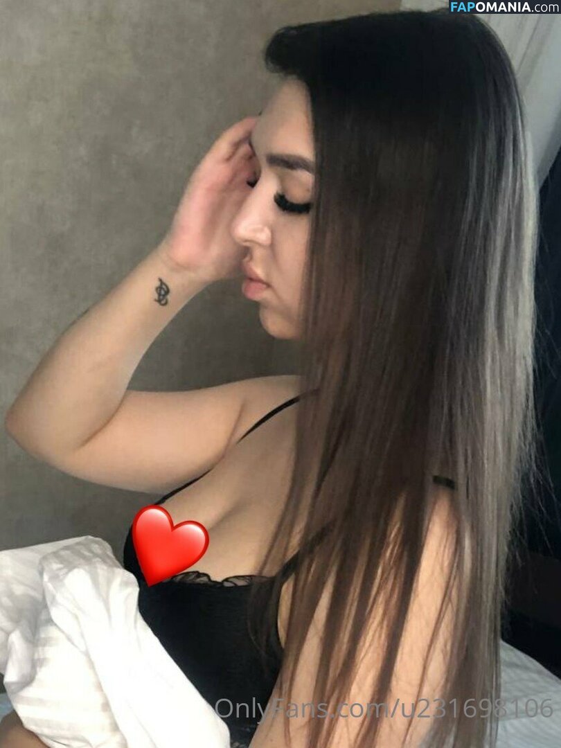 itsbrittneybxtch_ / u231698106 Обнажённый OnlyFans  Утёкшее фото #11
