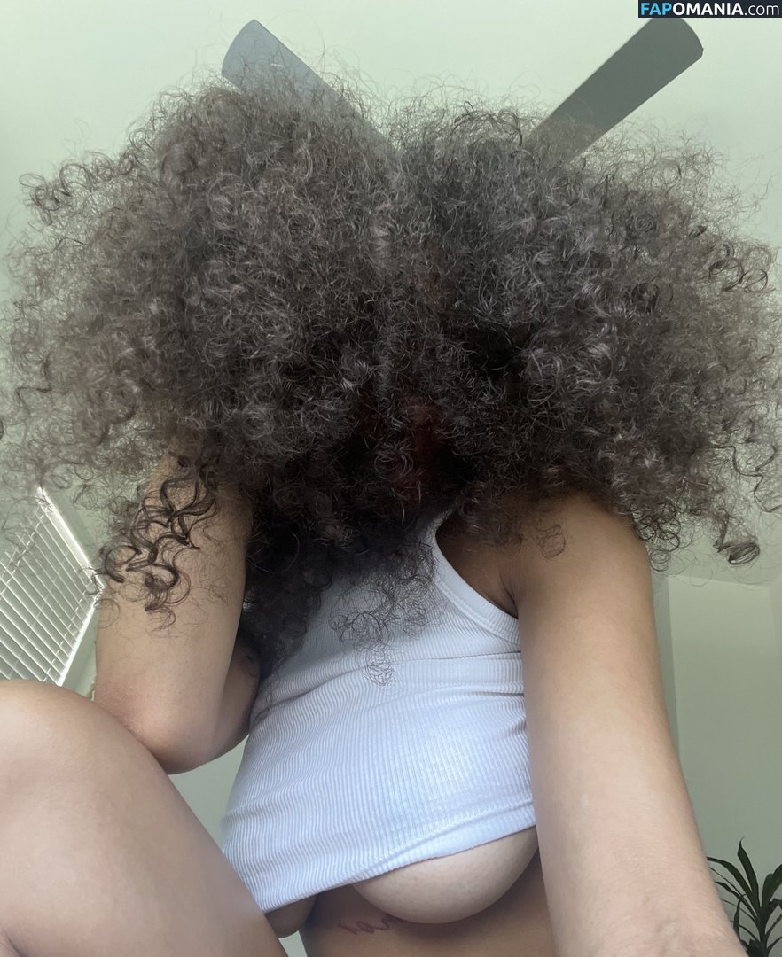 Uhhliar / uhhlia / uhliaa._ Обнажённый OnlyFans  Утёкшее фото #2