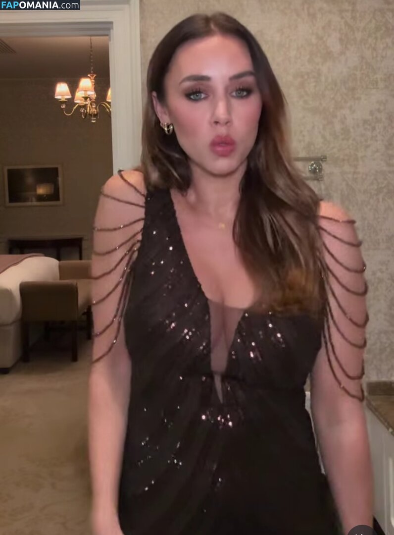 Una Healy Обнажённый OnlyFans  Утёкшее фото #1