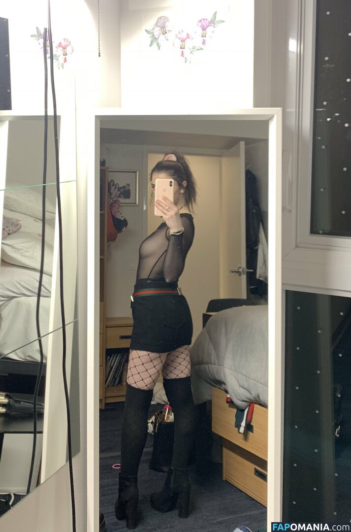 Talia Benmor / Urfavangel666 / misslavoie / onlyfans_igbaddies Обнажённый OnlyFans  Утёкшее фото #2